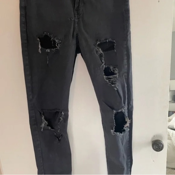 Topshop Moto Black Skinny Jeans with Rips - Picture 2 of 4
